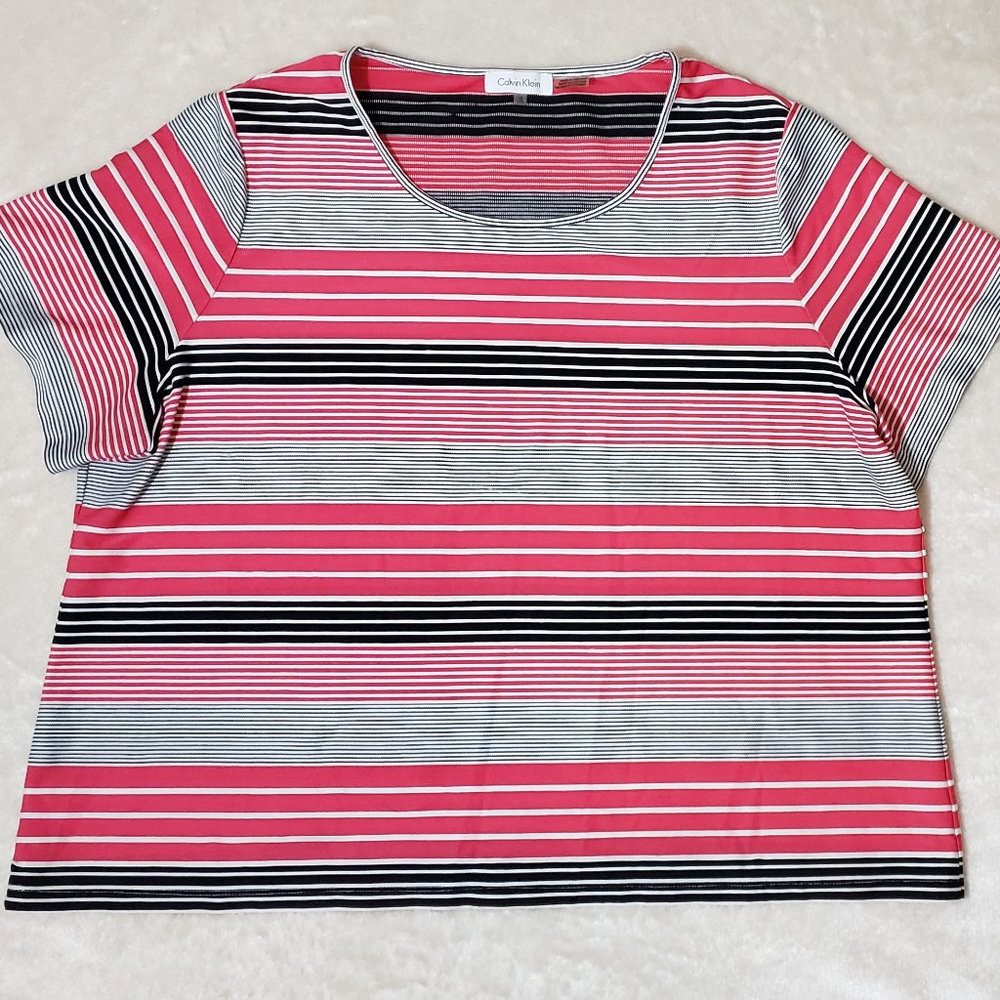 Calvin Klein Women's Plus Size 1X Top